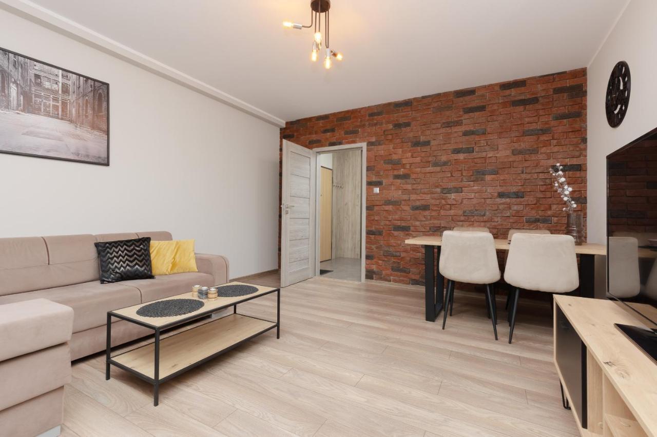 Modern One Bedroom Apartment With Parking In Lodz By Renters Prestige 外观 照片
